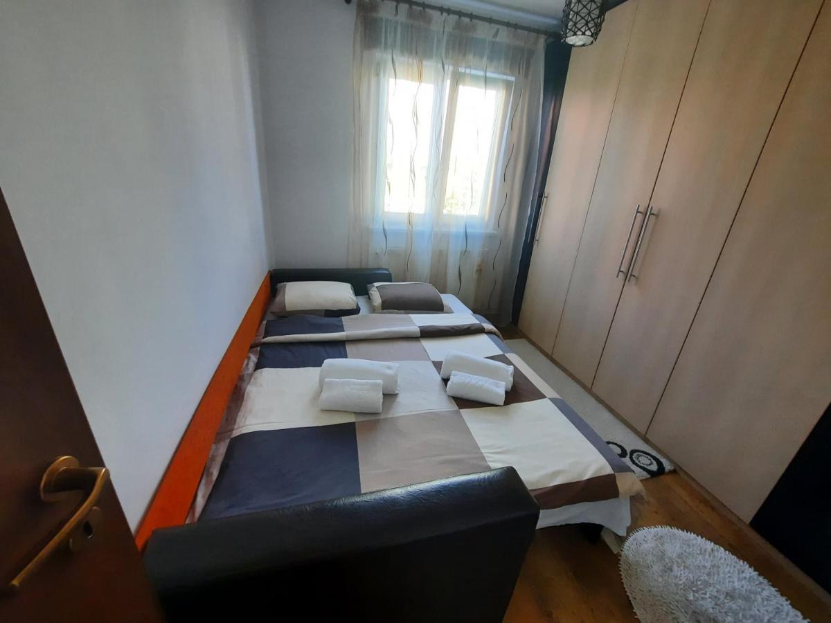 Happy Apartament Apartman Nagyszeben Kültér fotó
